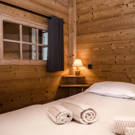 아파트 In Duplex Of A Chalet Located In The Area Of Les Pecles *